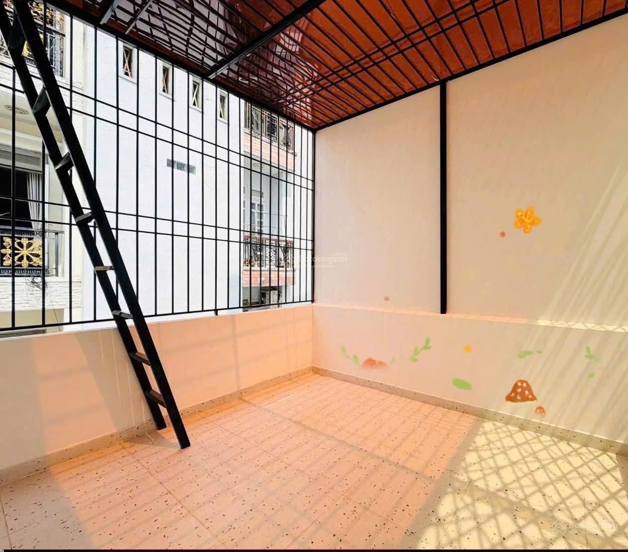 Nhà đường lớn 6.5m ngay NGUYỄN BỈNH KHIÊM-QUẬN 1.Giá 3tỷ6/72.9m2 cho thuê 20Triệu gần Thảo Cầm Viên