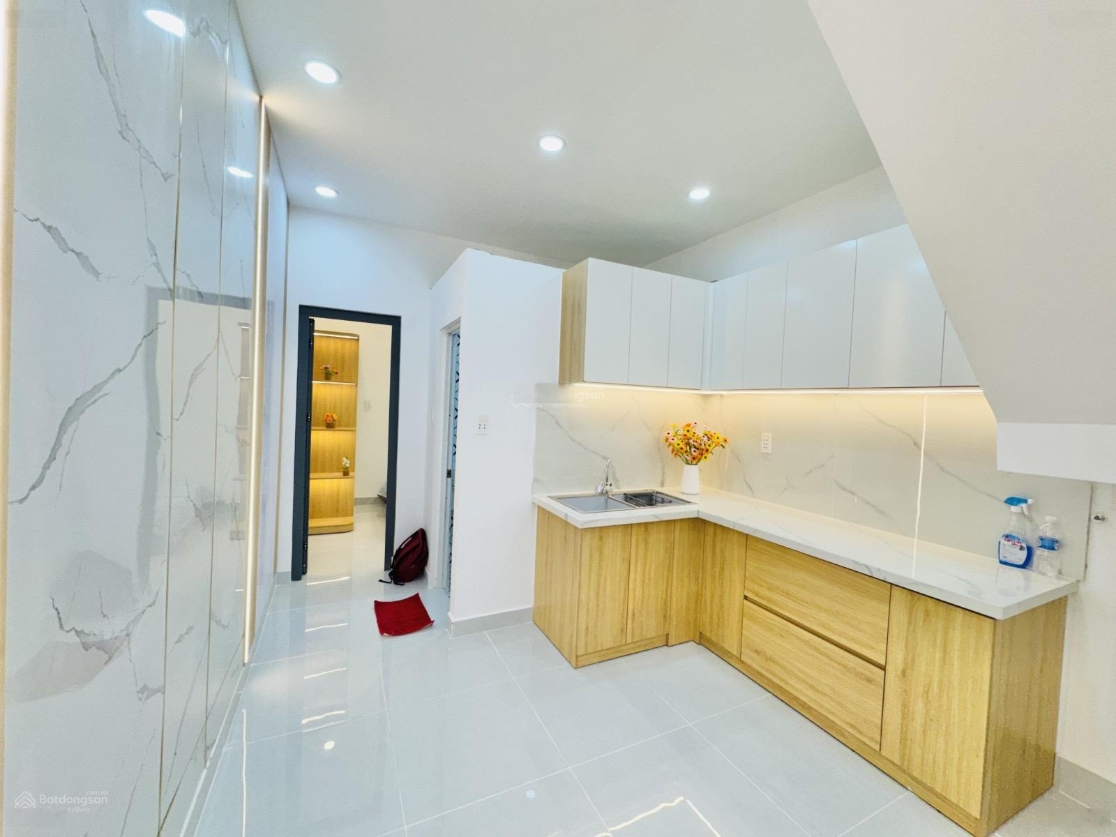 Chủ gấp bán giảm 200 triệu - Giá mới 4.3 tỷ