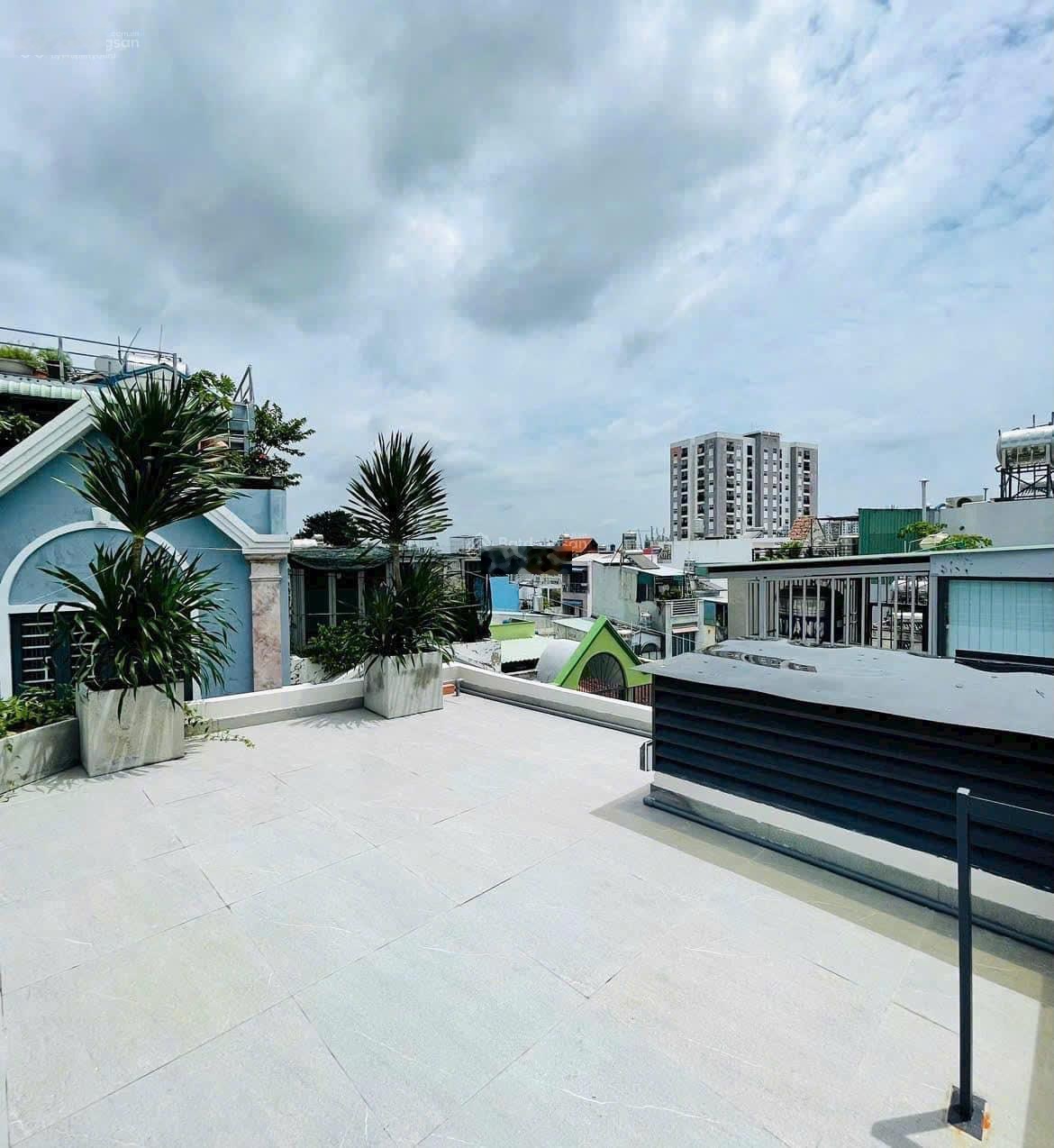 Giảm còn 2tỷ200. Bán nhà 44m2 NGUYỄN VĂN LƯỢNG, P17, Gò Vấp. Gần Lotte Mart, xây 3 tầng. Sổ riêng