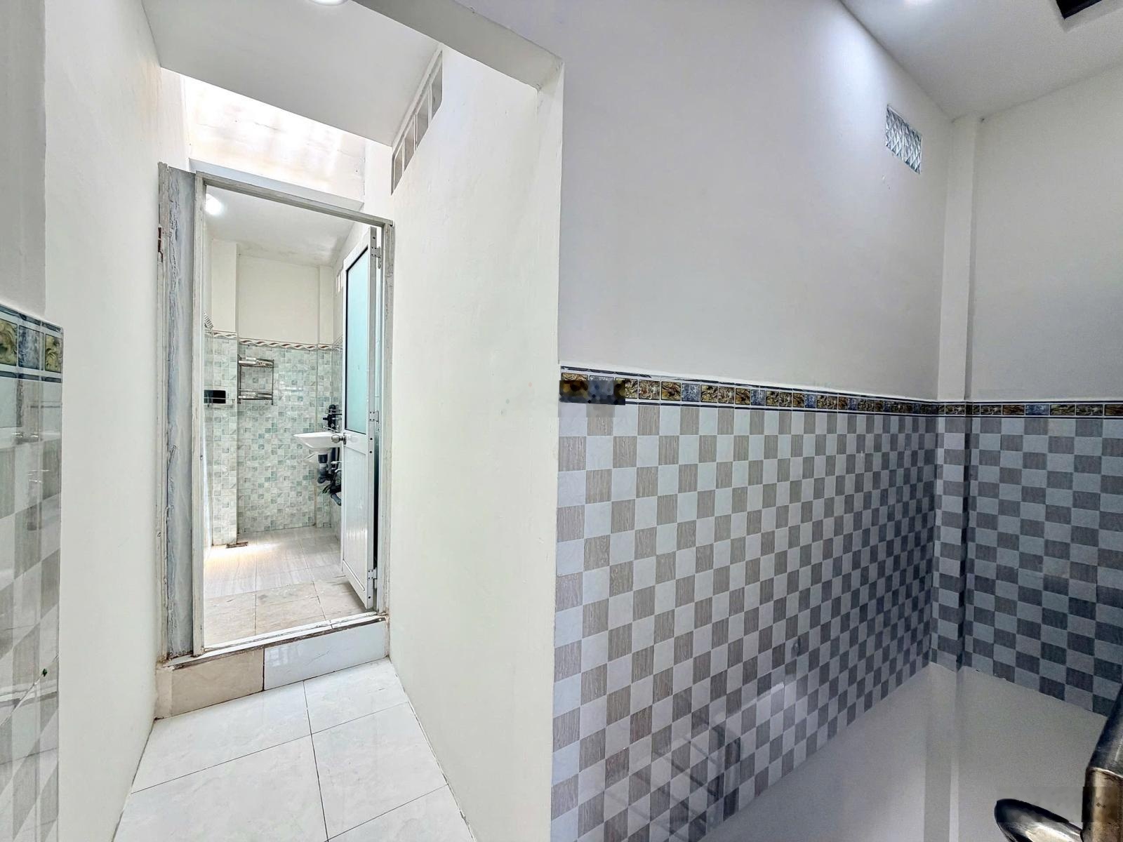 Nhà Mới 3,4x6m 1Lầu Đúc (1PN 2WC) Hẻm 4m. Đường 26/3. Bình Tân Gần AEON