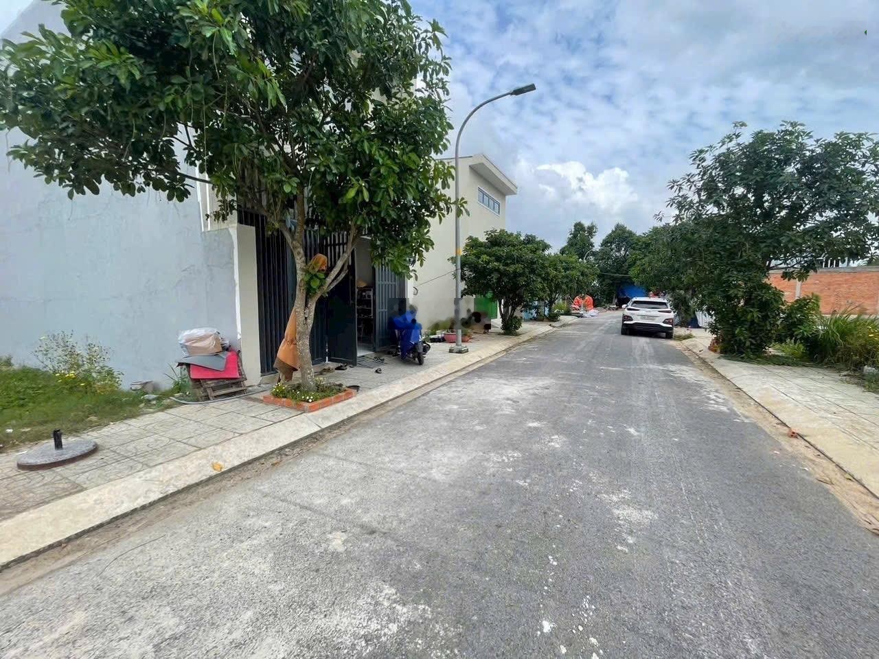 Chính chủ bán đất kdc phú hòa đông 80m2 giá 1 tỷ x