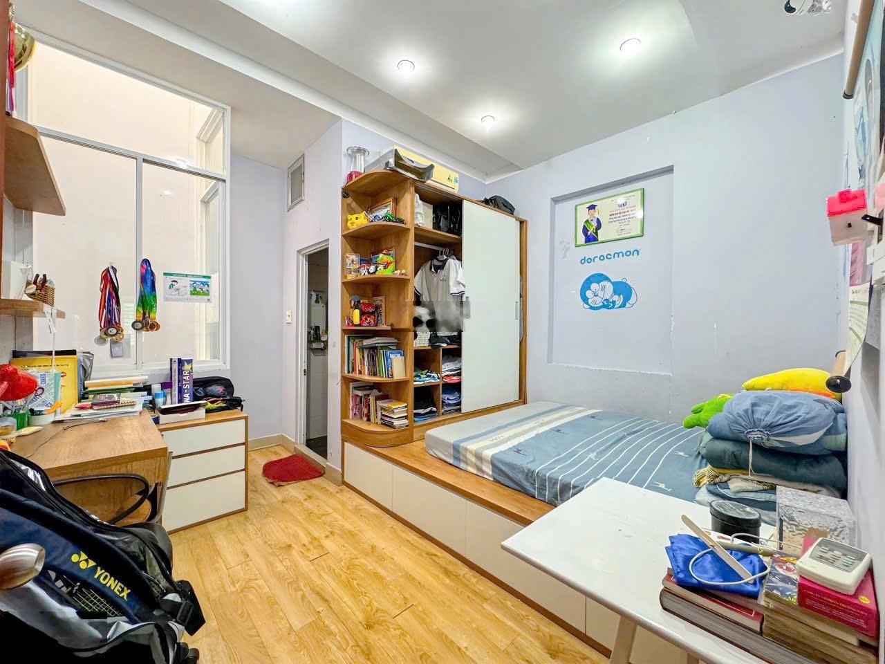 Cho Thuê Nhà 1 Trệt 1 Lầu 2PN 2WC 4x15m Hẻm Xe Hơi Đường Số Lý Phục Man