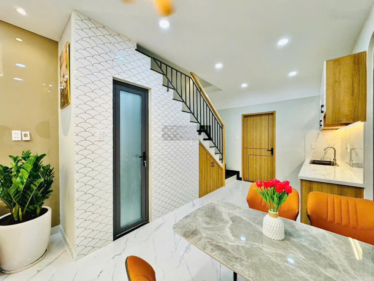 Bán nhà Đinh Bộ Lĩnh, phường 26, Bình Thạnh. DT 39,5m2 giá 1tỷ650triệu