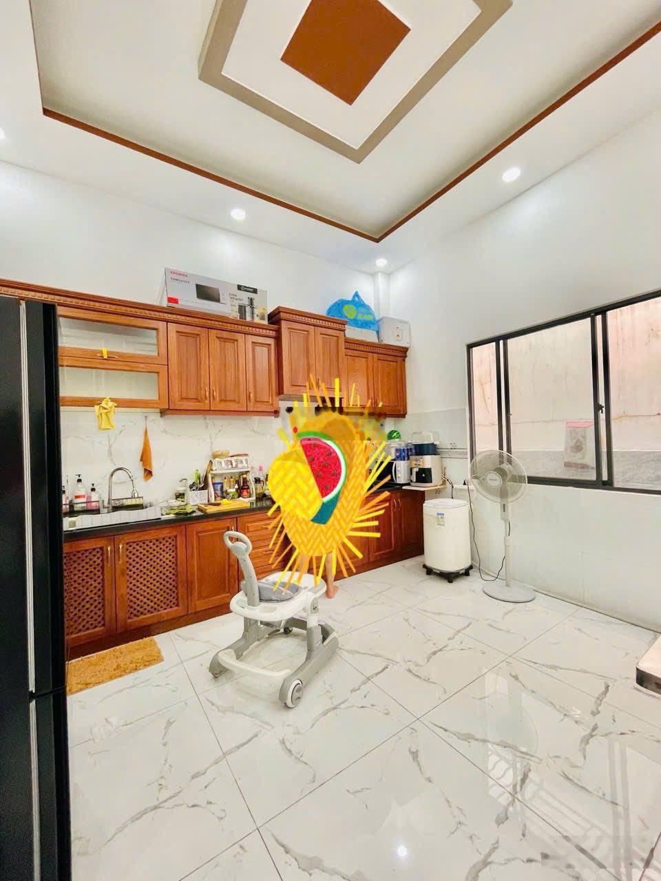 Chỉ 2ty7 sở hữu ngay nhà Hòa Hưng Q10, nhà sổ vuông vức bao check, nhà mới sơn sửa dọn vào ở ngay