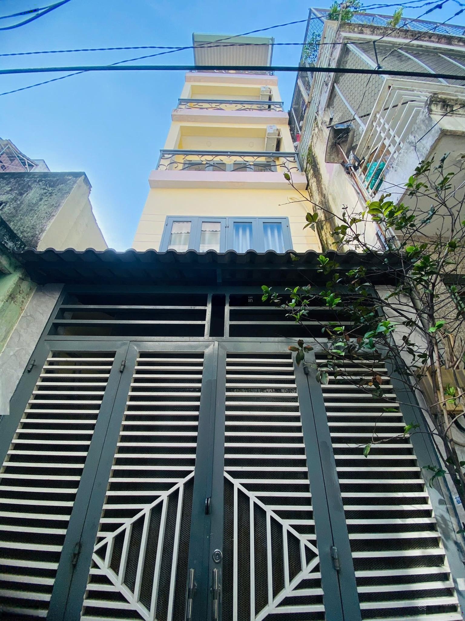 Mua nhà SG k khó khi chỉ 2,4 tỷ sở hữu nhà Bùi Hữu Nghĩa - Bình Thạnh 40m2