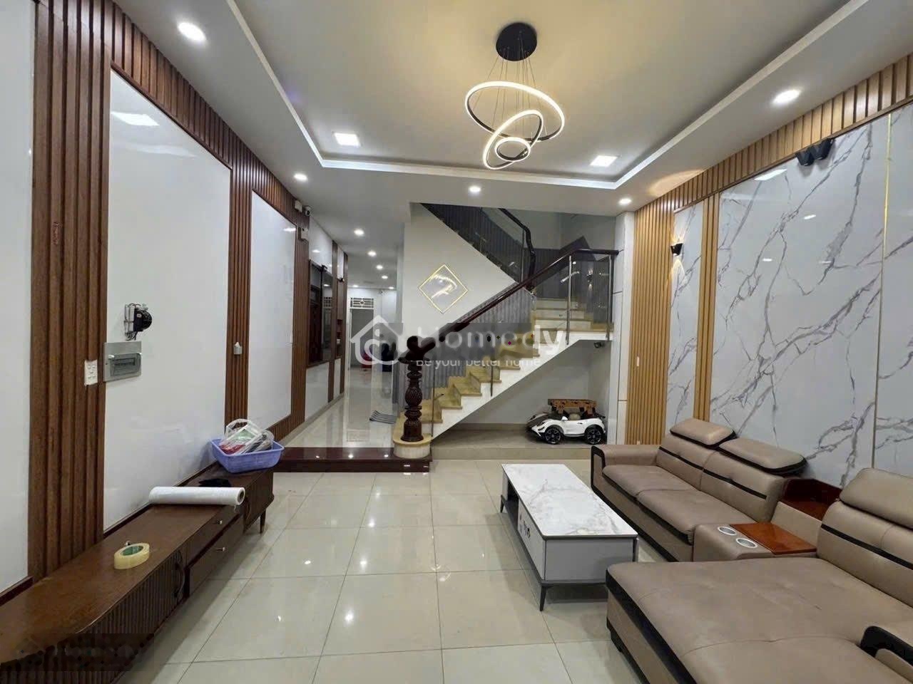 Lh Phúc 0794062948 thua lỗ nên bán gấp nhà Hương Lộ 2_Bình Tân, 52m2/1ty699, Shr bao sổ sách, HXH