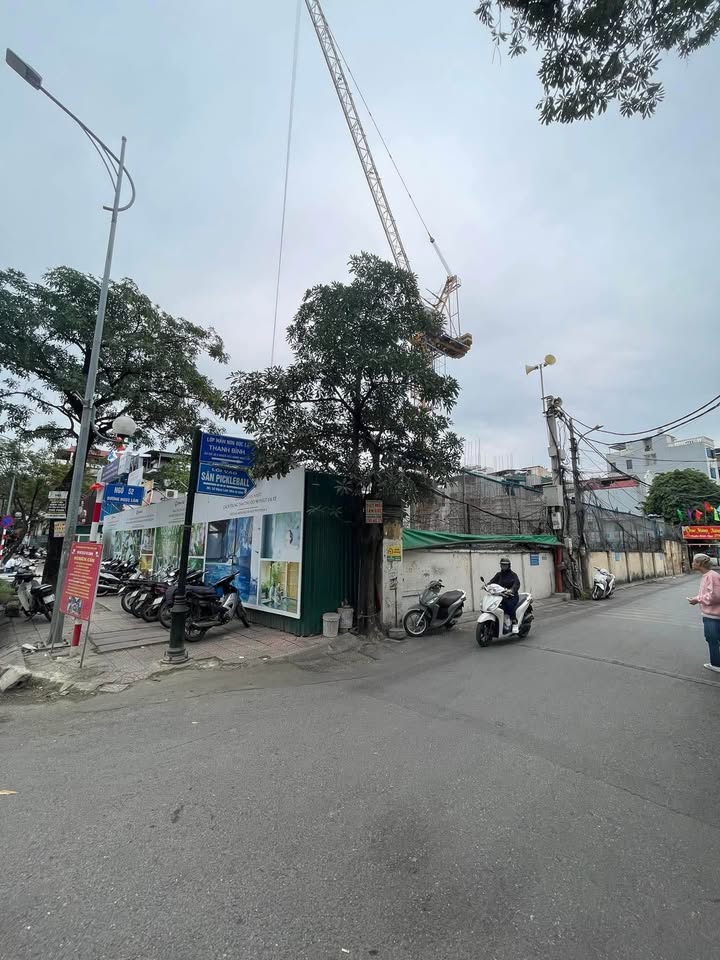 Bán đất quận Long Biên, thành phố Hà Nội, giá 30,5 tỷ