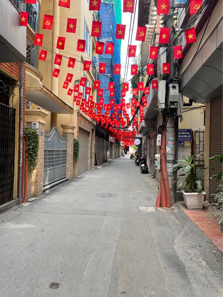 Bán nhà riêng quận Nam Từ Liêm, thành phố Hà Nội, giá 8,5 tỷ