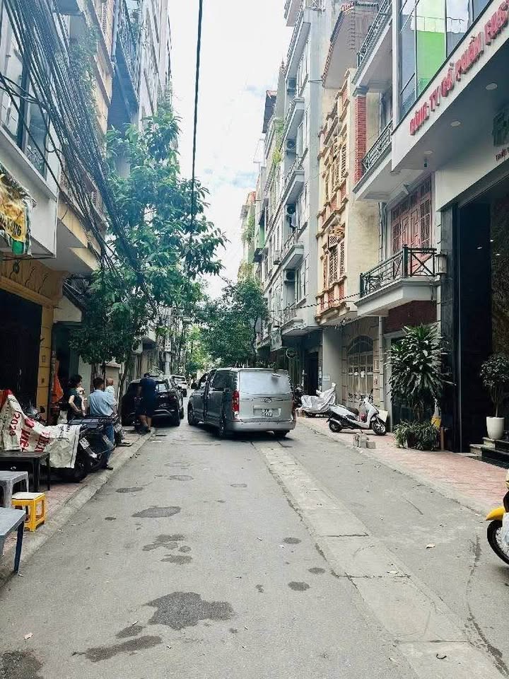 Bán nhà riêng quận Tây Hồ, thành phố Hà Nội giá 22 tỷ