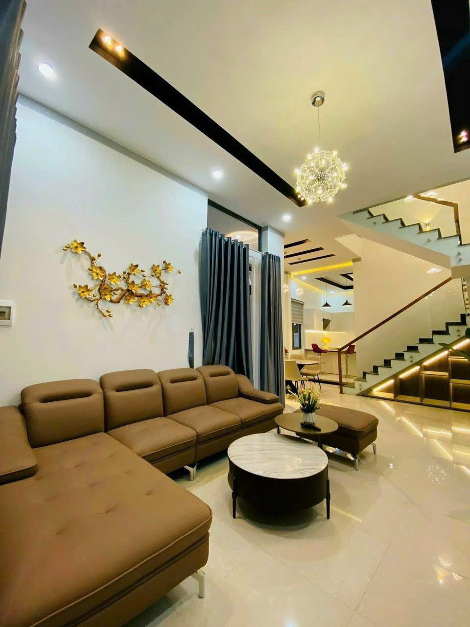 Bán nhà riêng thành phố Buôn Ma Thuột, tỉnh Đắk Lắk giá 5,5 tỷ