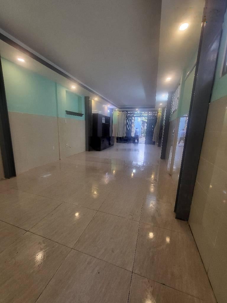 Đi định cư bán gấp trong năm Đường 13, Q7 giá quá tốt 1 tỷ 7 ngại gì không đi xem