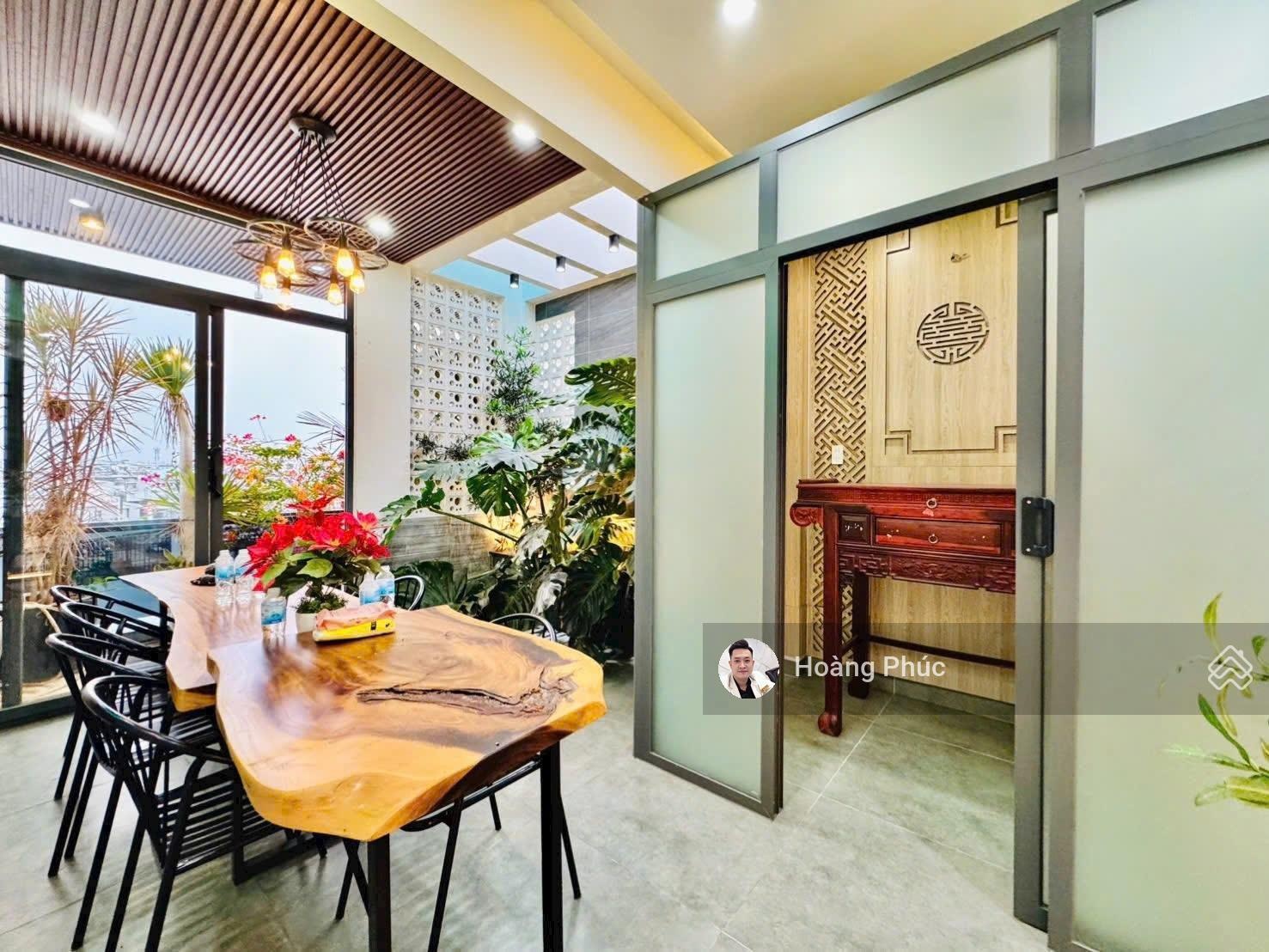 Siêu phẩm 4 tấm ngay sát mặt tiền đường Tân Cảng - B.Thạnh, 3Tỷ6/83m2, có gare ôtô, gần Lanmark 81