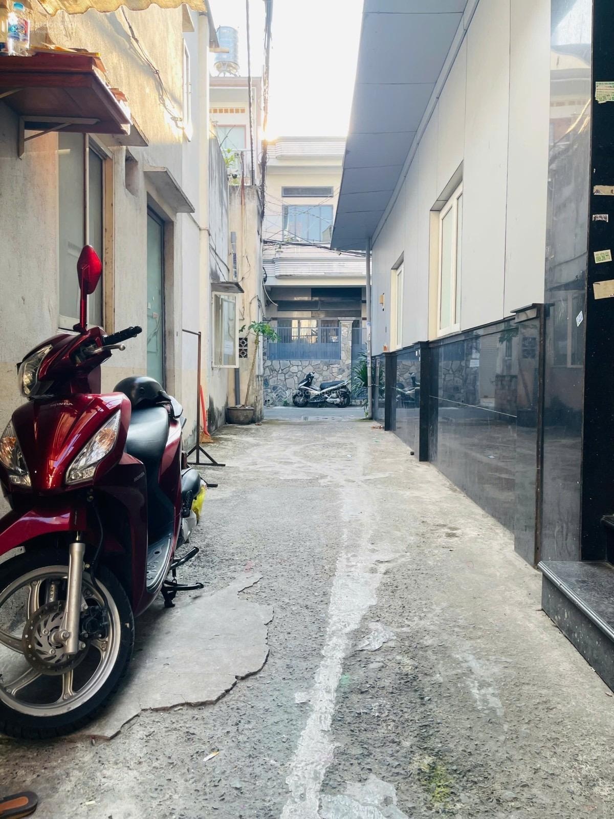 Bán nhà Tân Phú Hẻm 1/ Lê Thiệt, cách mặt tiền 10m 2 tầng ở ngay 36m² chỉ 4.6 tỷ