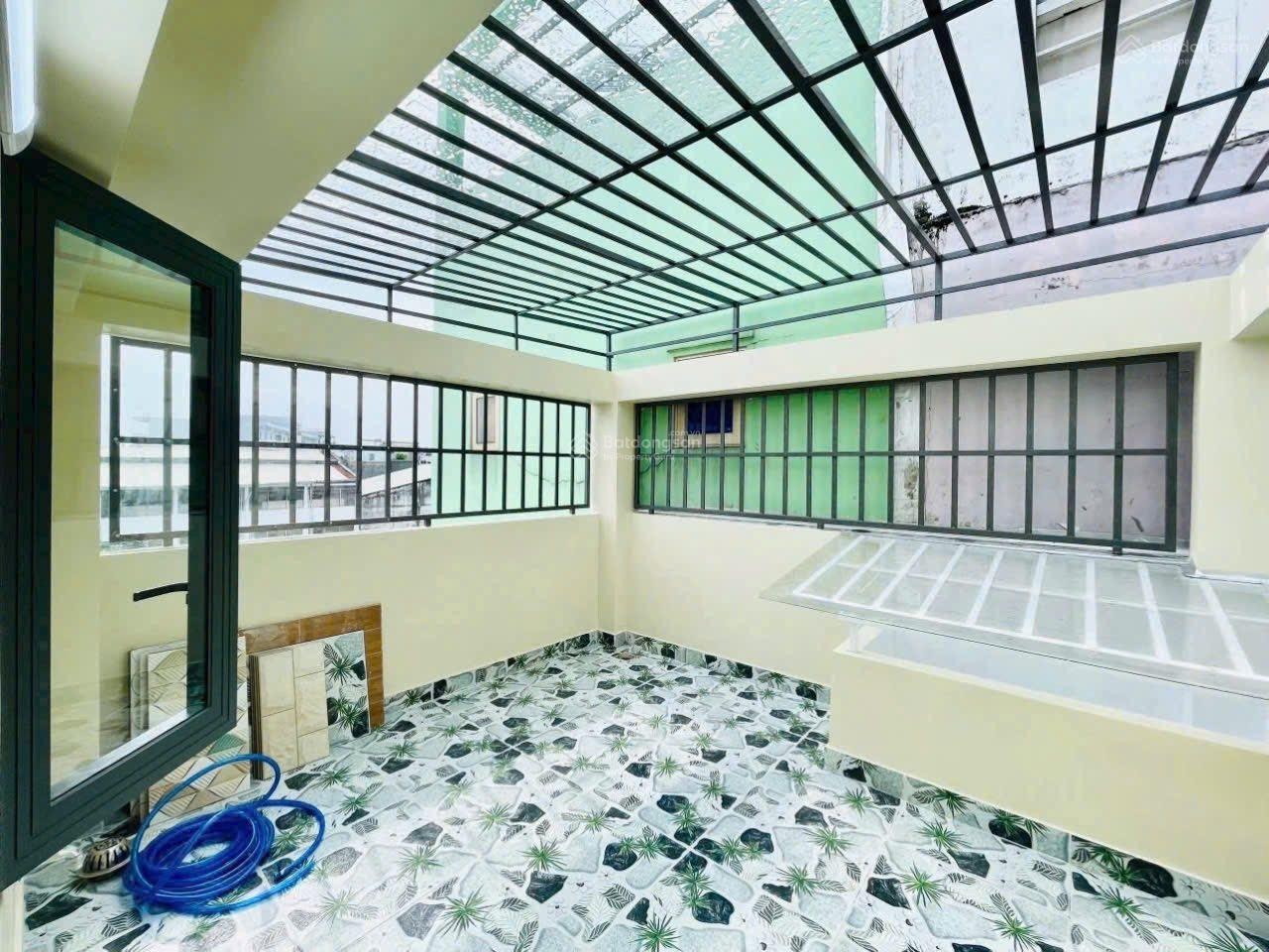 Nhà SHR Nguyễn Văn Quỳ Q7 - Nhà đẹp sổ vuông - Sẳn hd thuê - Giá yêu thương chỉ 1ty970