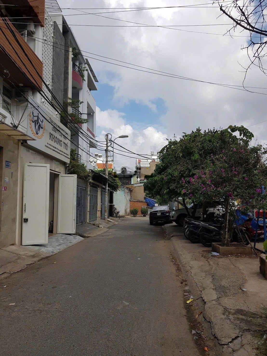 Bán NR giá siêu tốt tại Kinh Dương Vương, 2,3 tỷ, 65m2, 3PN, 2WC, sổ hồng riêng, dọn vào ở ngay