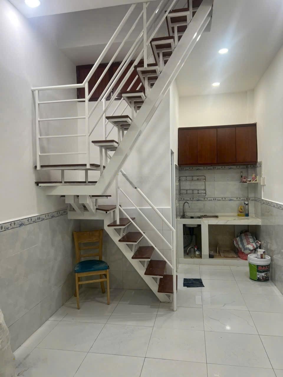 Bán nhà sổ hồng riêng giá rẻ - lâm văn bền - quận 7