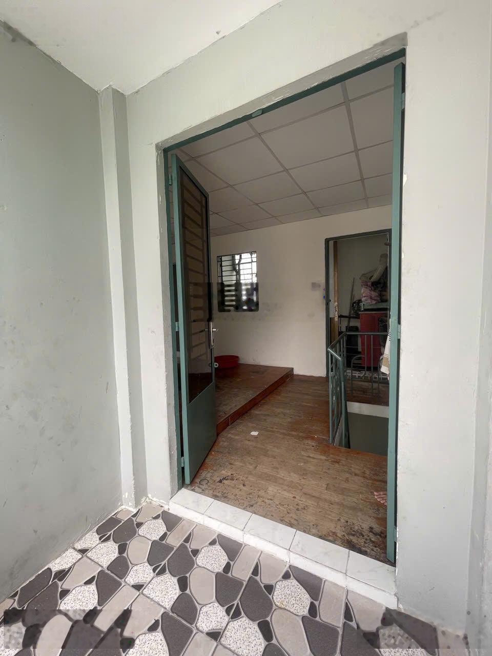 Chính chủ 1 đời, bán trả bank, giá tốt - 23 m2 - 3,6 tỷ