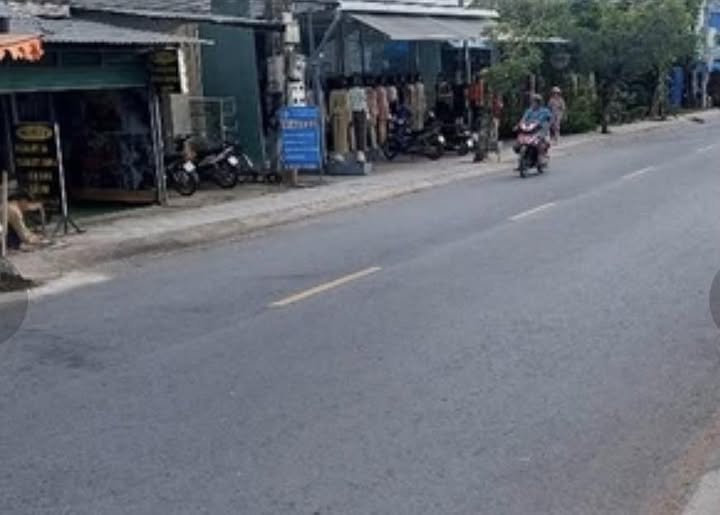 Bán nhà riêng huyện Giồng Trôm, tỉnh Bến Tre, giá 5,5 tỷ