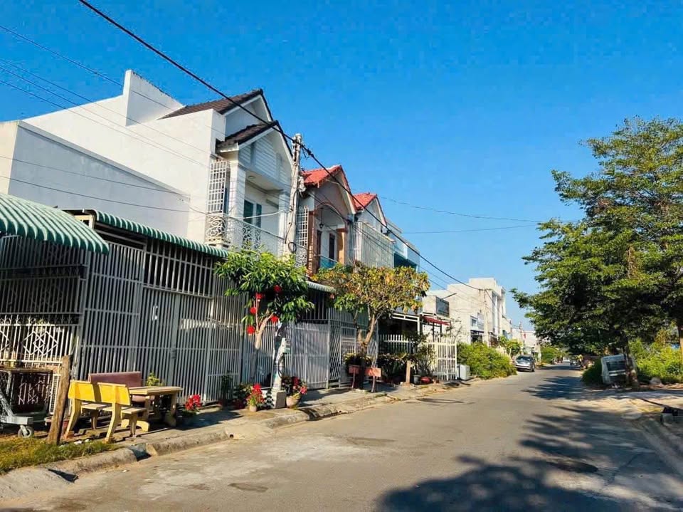 Đất xịn sò 170m2, ngang 10m, 2,8 tỷ/lô 85m2, chốt nhanh tay