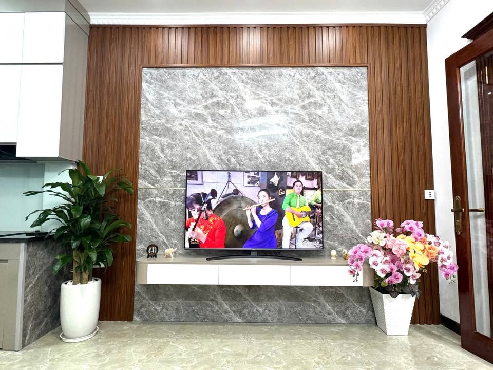 Bán nhà riêng quận Long Biên, thành phố Hà Nội, giá 7 tỷ