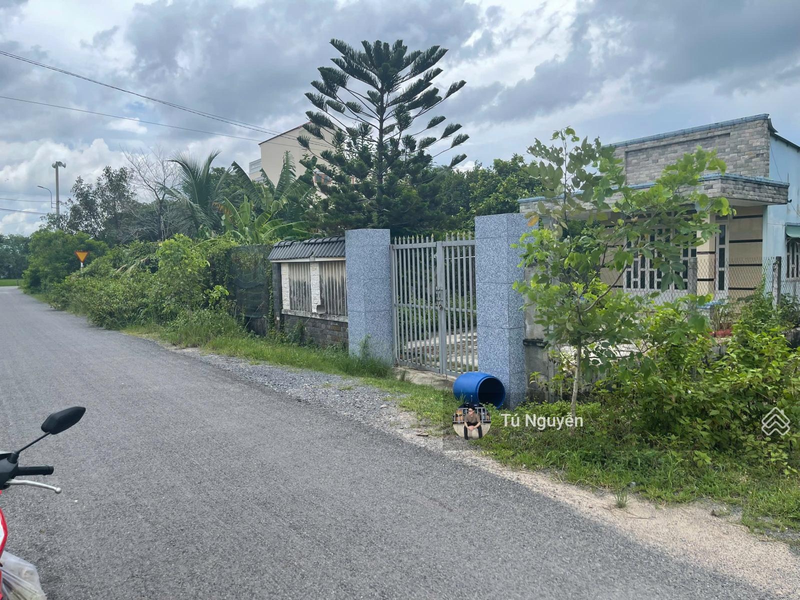 Chủ cần bán gấp lô đất, tại đường 93, Xã Tân Thông Hội, Củ Chi, HCM, DT: 95m2 full thổ, Giá: 580tr