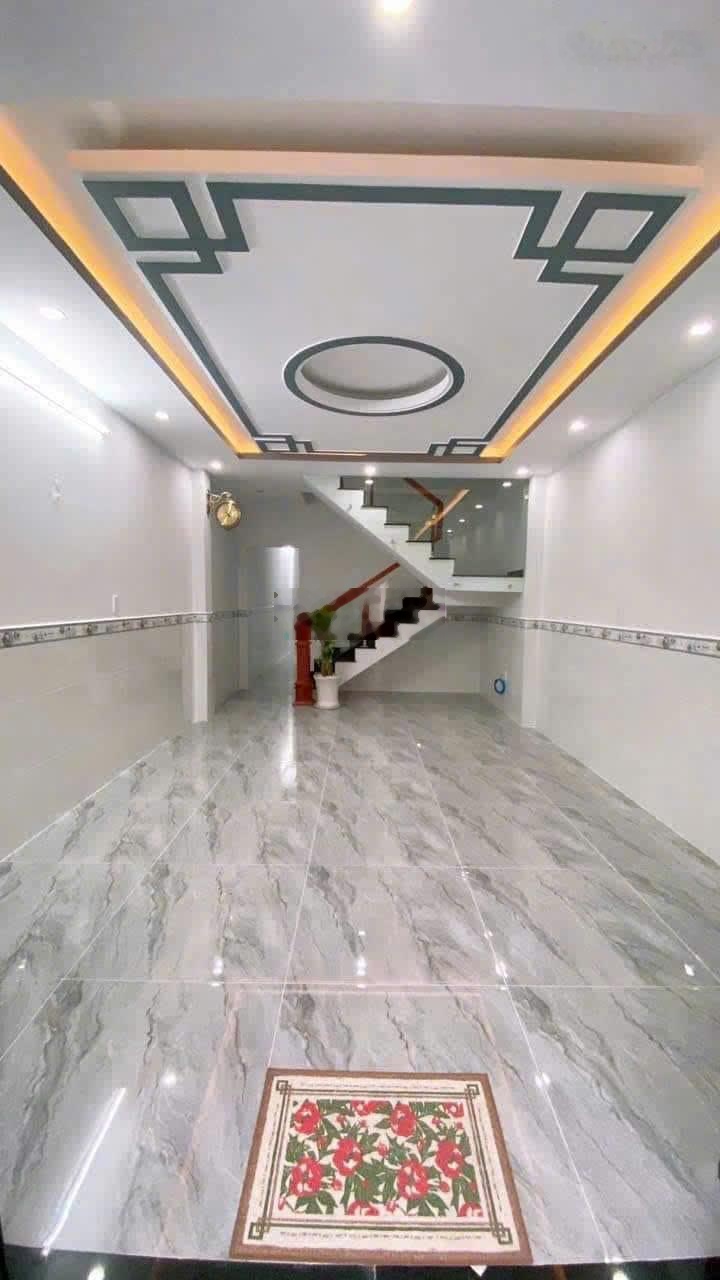 Bán nhà riêng 4x12m tại đường Nguyễn Ảnh Thủ, Quận 12, 1 tỷ 550tr