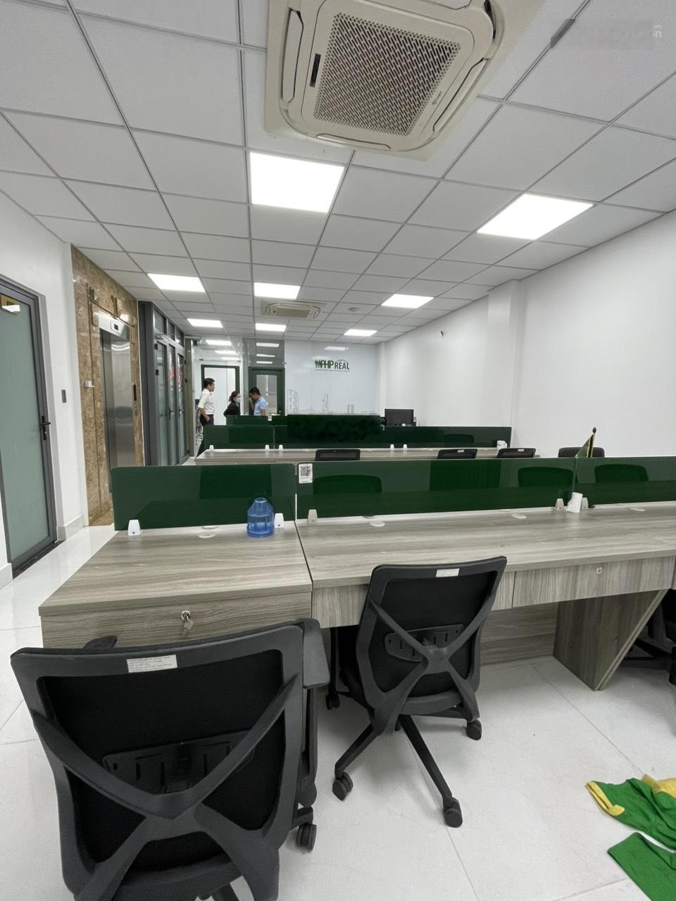 Cho thuê nhà nguyên căn giá 47 tại khu Him Lam kênh tẻ.