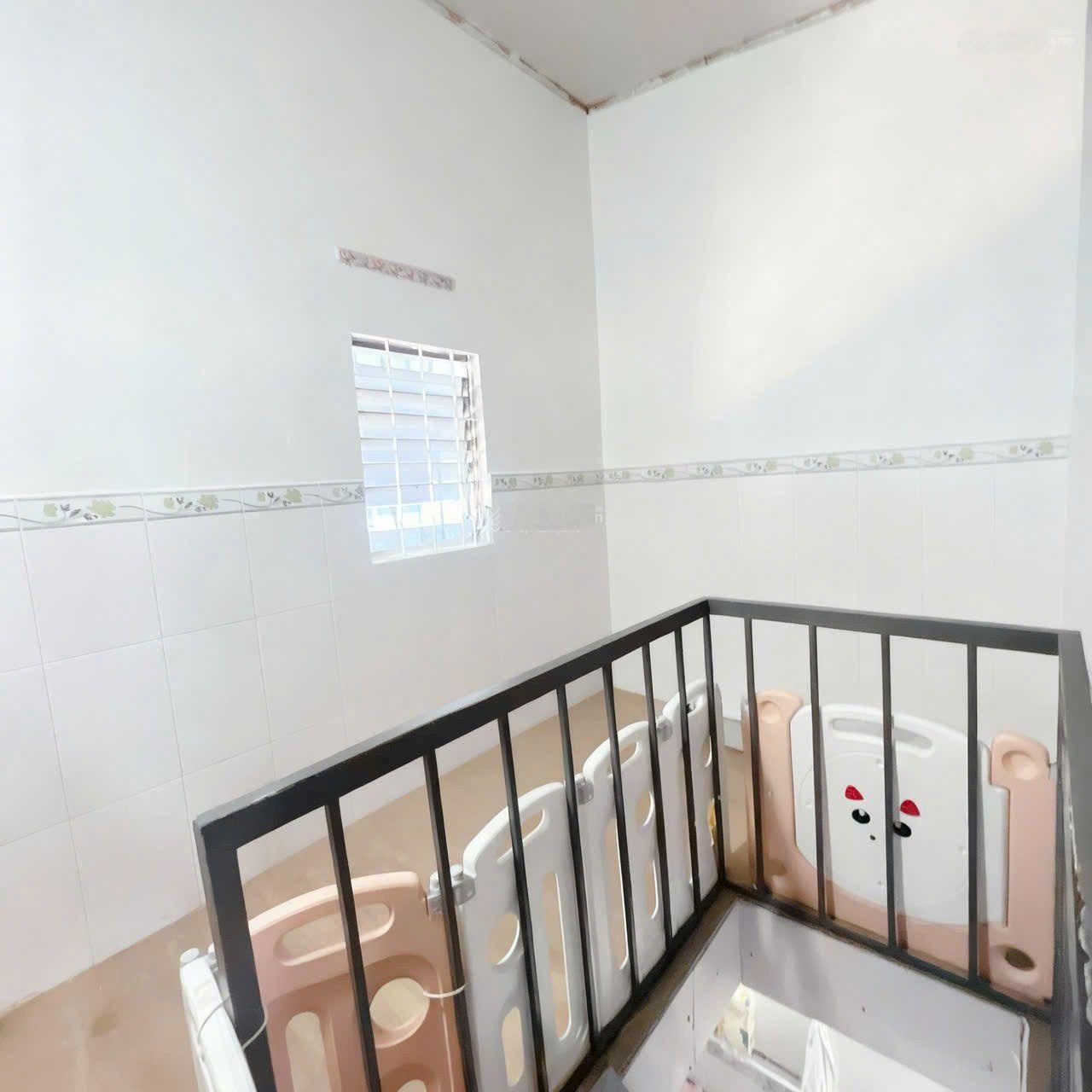 Hót - mặt tiền như giá hẻm - mặt tiền đoàn văn bơ chỉ 3ty3 còn thương lượng - kinh doanh buôn bán