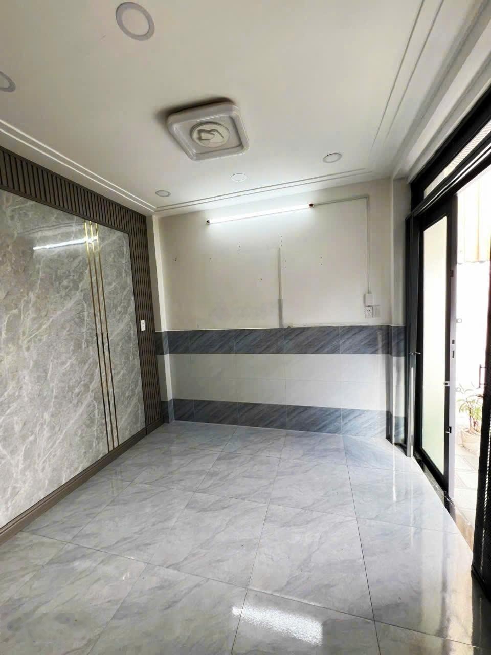 Bán nhà riêng ở Hiệp Thành 10, 1,038 tỷ, 25m2, 2PN, 2WC, pháp lý đầy đủ