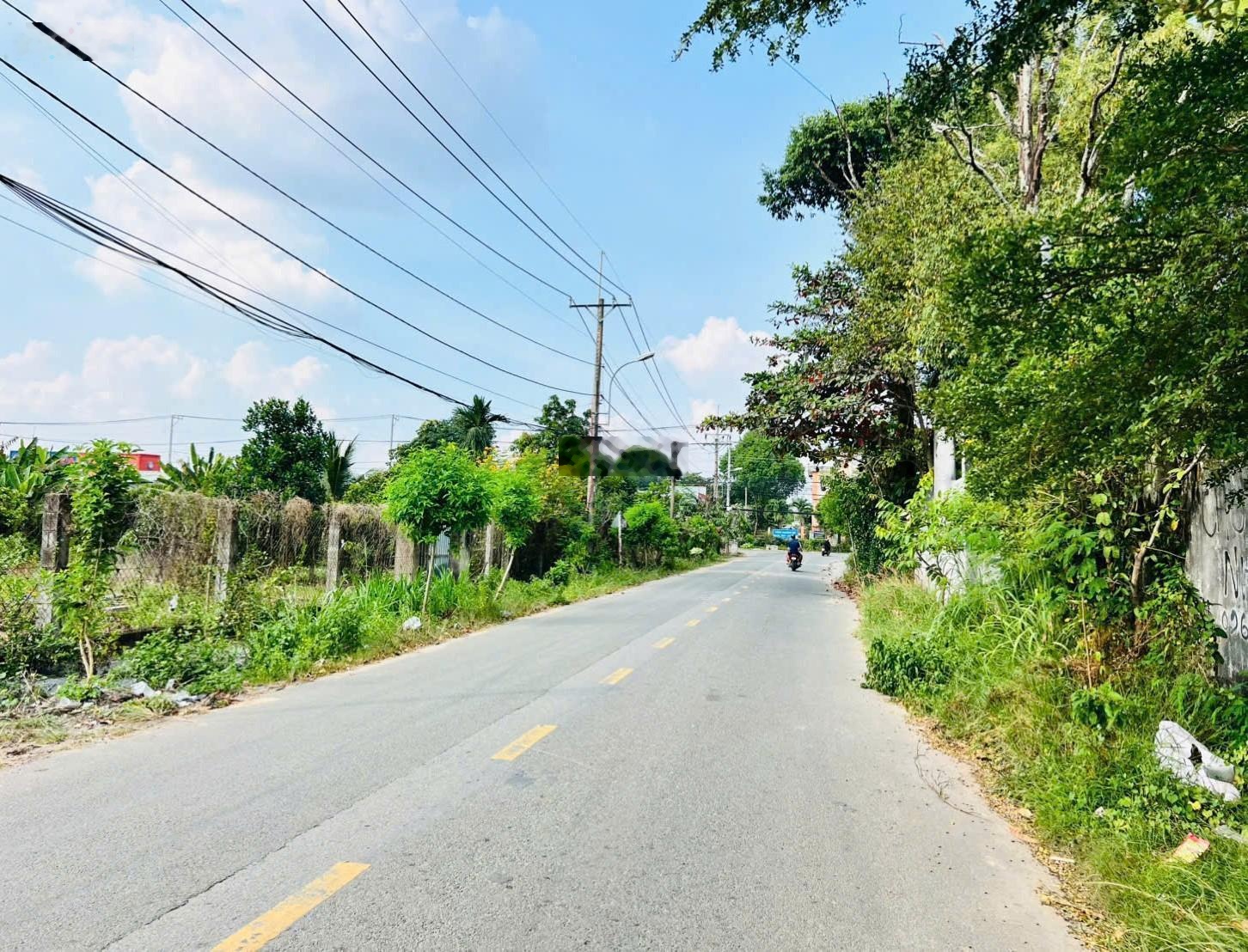 Bán lô góc 2 mặt tiền Trần Văn Chẩm 134m2 sổ mới 2025 ngay công viên nước Củ Chi, từ TL8 vào 200m