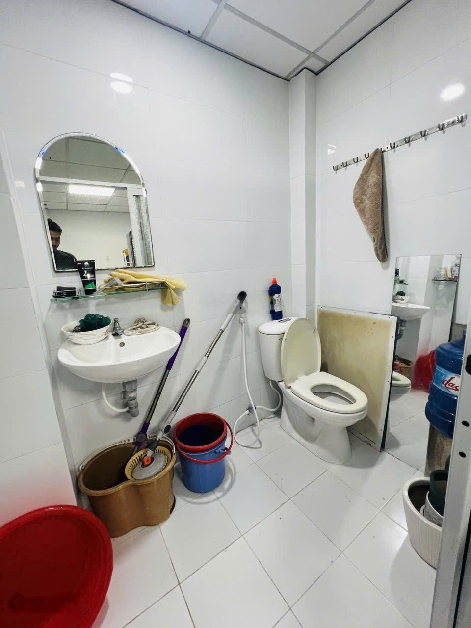 Bình thạnh - ngay ngã 4 hàng xanh - gần 30m2, 3 tầng 3pn 3wc, khu dân cư hiện hữu chỉ 3.59 tỷ tl