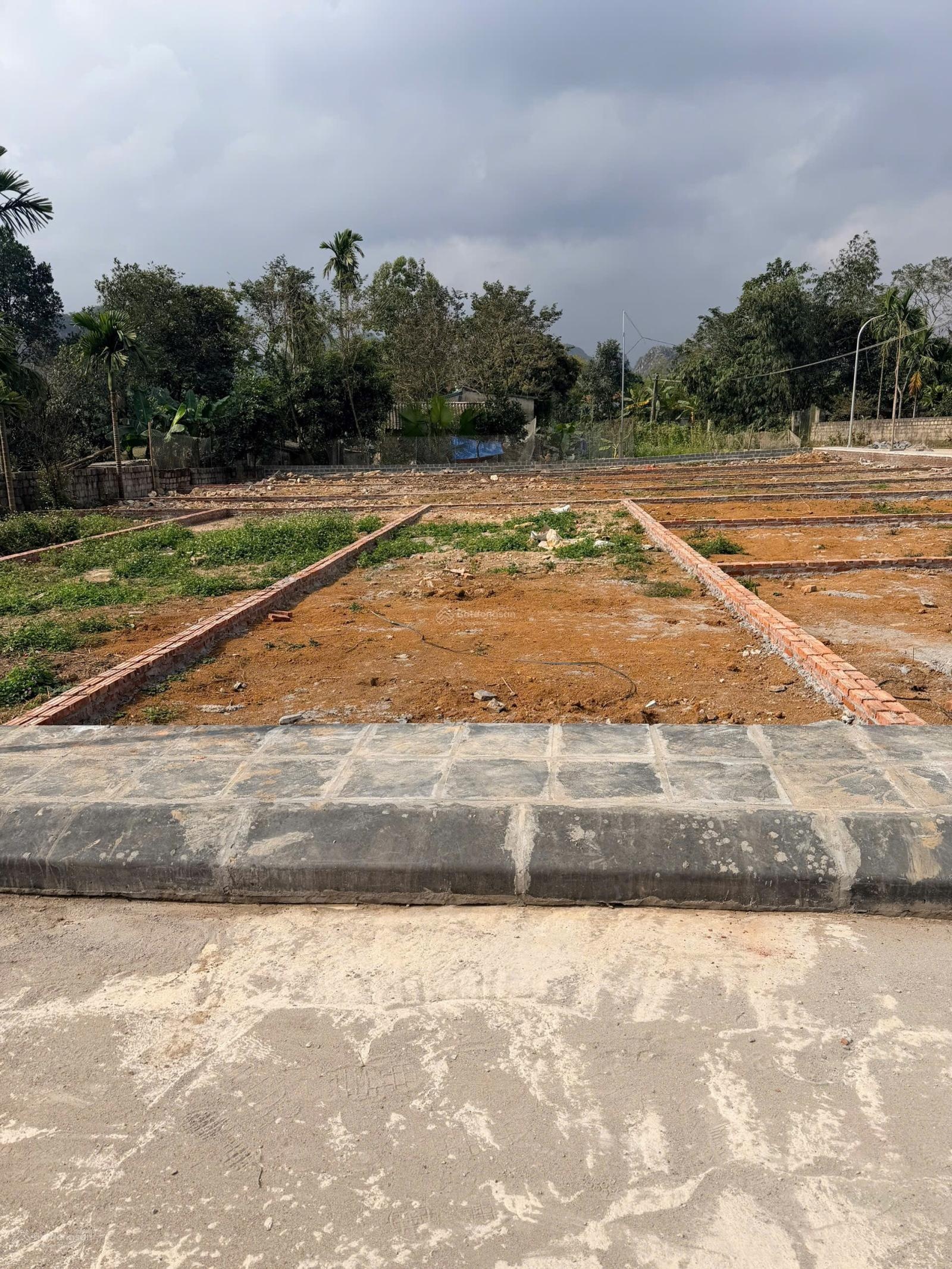 Chính chủ cần bán lô đất cạnh Mỹ Đức - HN 96m2 650triệu MT 6m kẹp giữa KCN và CCN đường rộng 30m