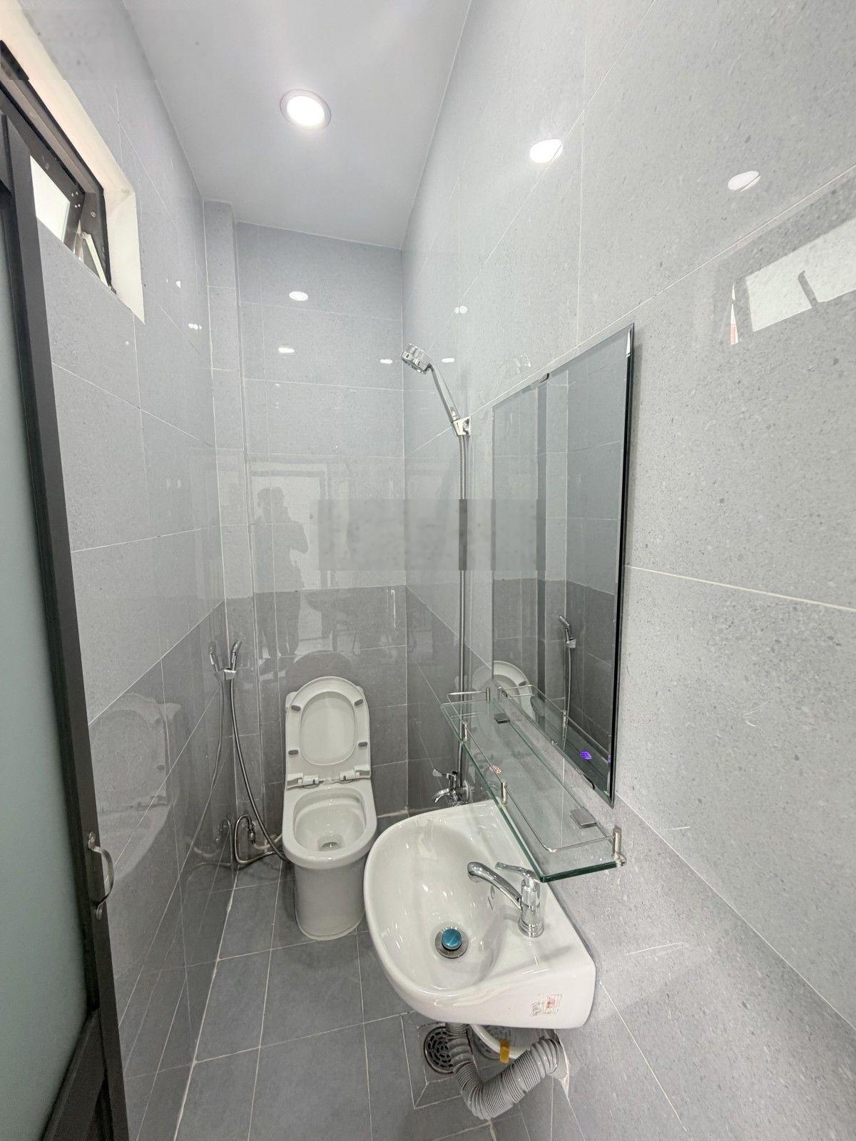 HXH đường Lê Liễu, Tân Quý, Tân Phú, giá 3.3 tỷ, 24m, gần AONE MALL