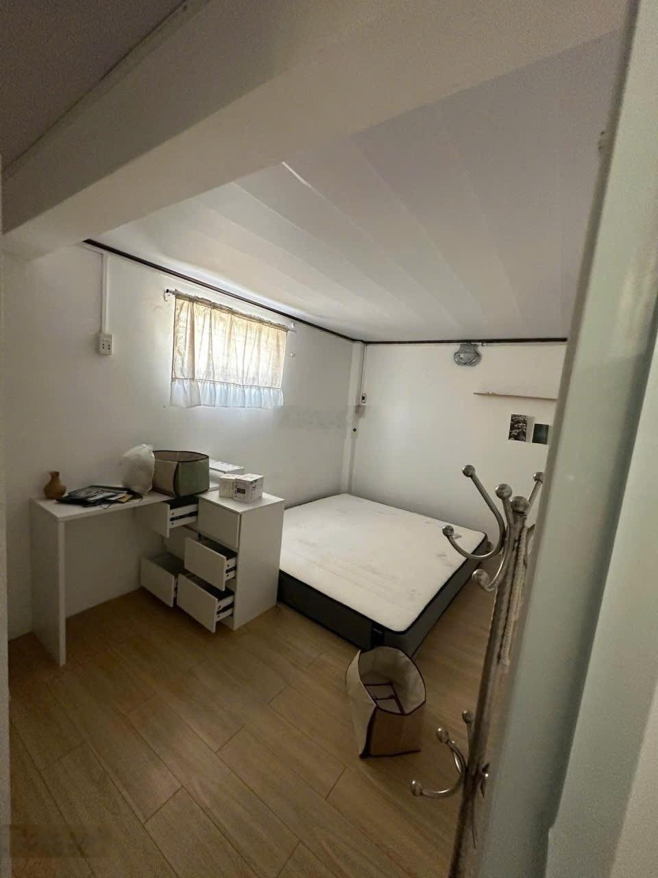 Bán nhà Bình Thạnh - 32m2 - 2 tầng - 2PN - Sát mặt tiền - Giá 3.9 tỷ