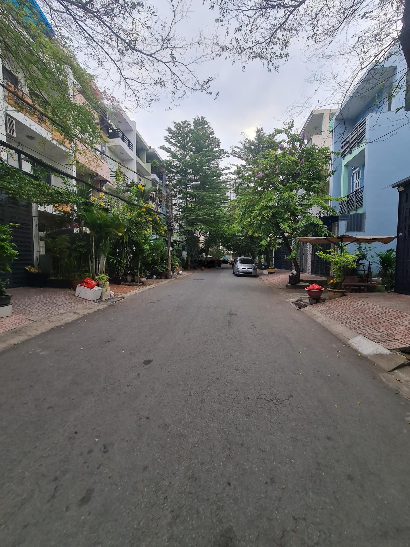 Nhà mặt tiền đường nhựa 12m KDC Nam Long, liền kề Phú Mỹ Hưng, DT 4x20m, 1 lầu, 3PN, 2WC, giá 16tr