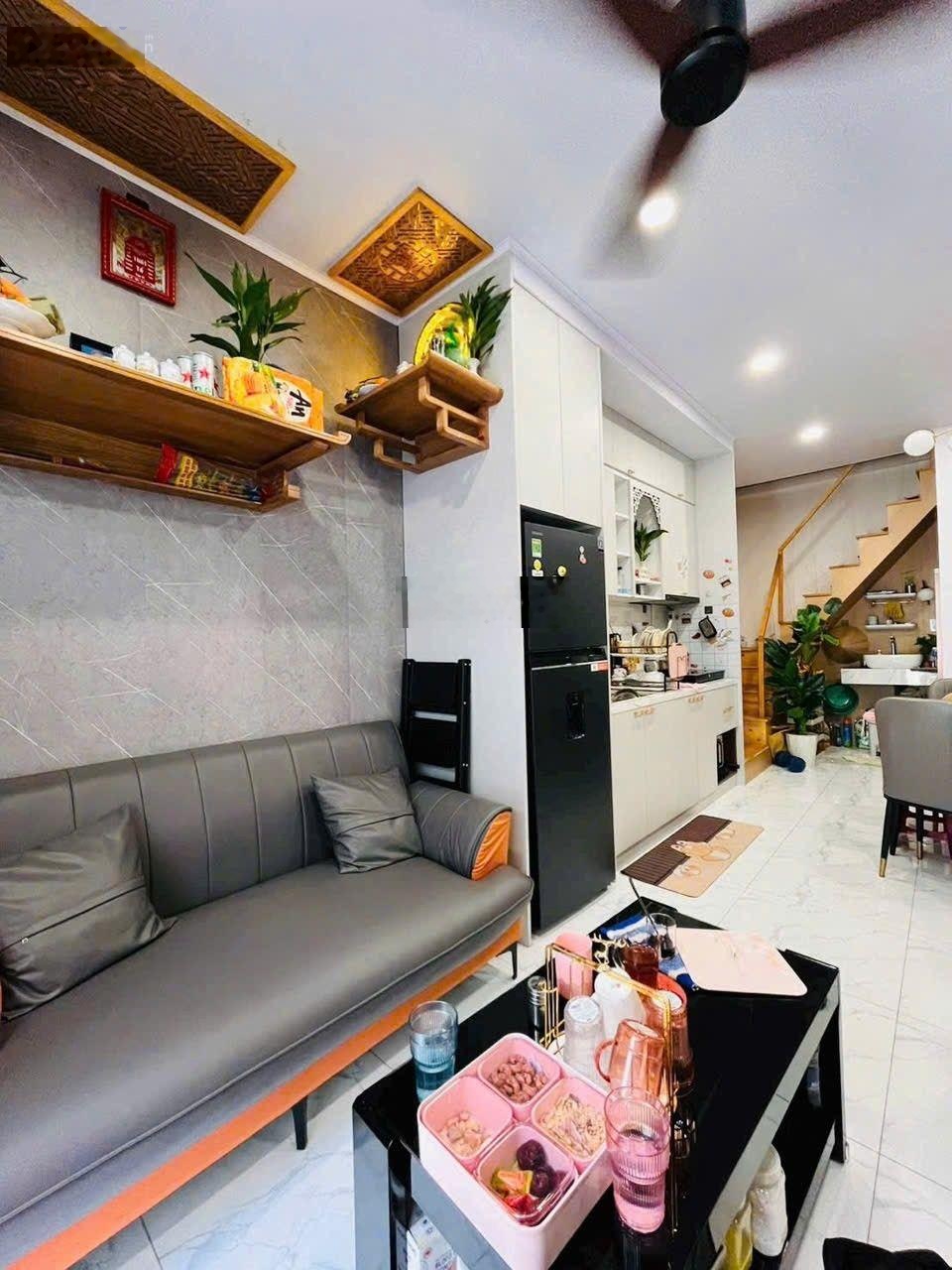 Hẻm xe hơi giáp tân bình - dọn vào ở ngay - đầy đủ nội thất 3pn-2wc