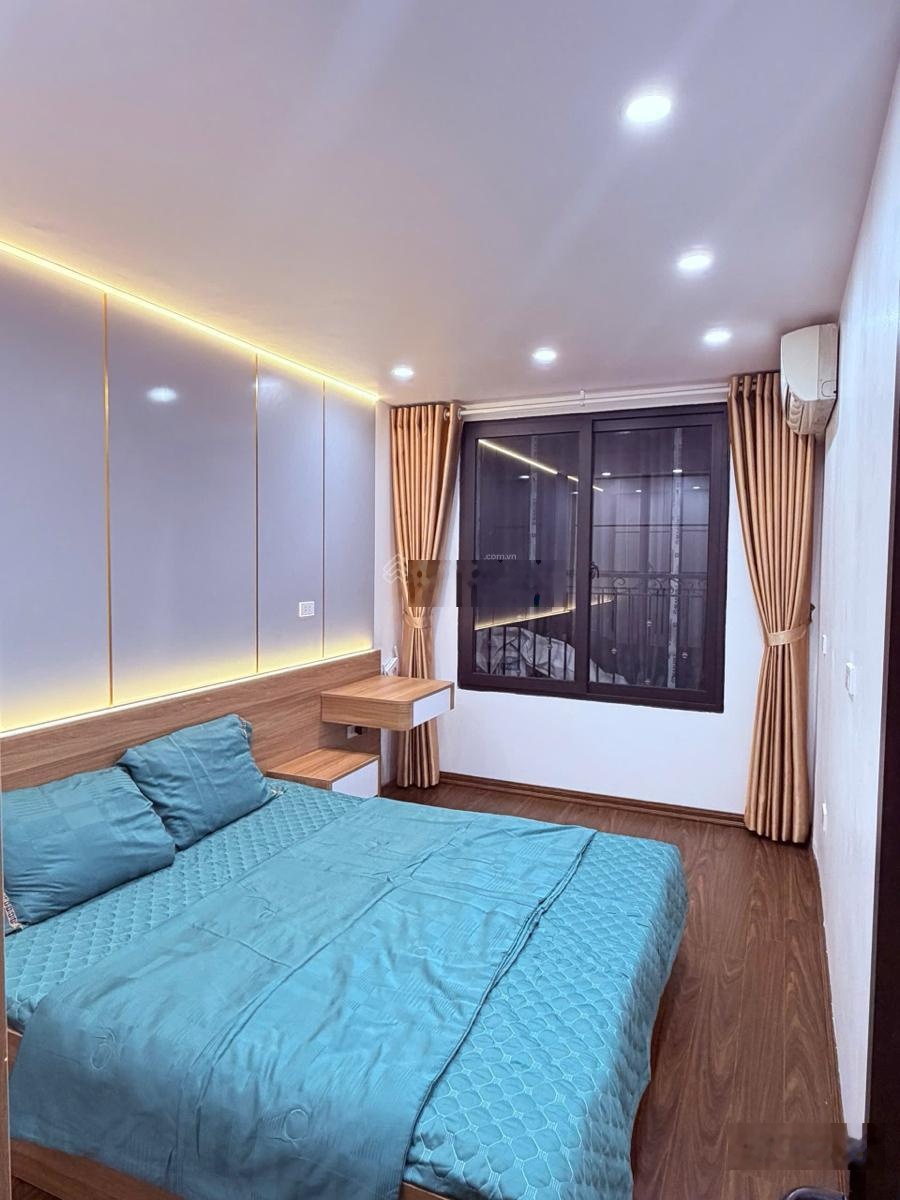 Nhỉnh 5 tỷ - 30m2 x 5 tầng - sổ riêng - Văn Chương, Đống Đa. TT thật 1000% LH: 0986665626