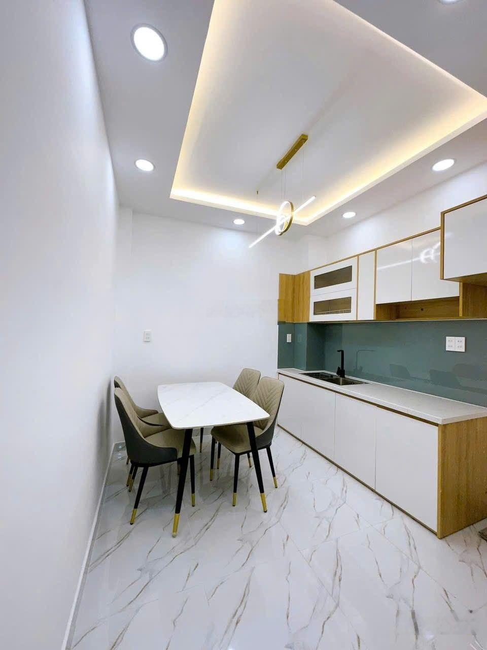 Bán nhà SHR DT 34m2, giá 1tỷ700tr ở Nơ Trang Long, P7, Bình Thạnh