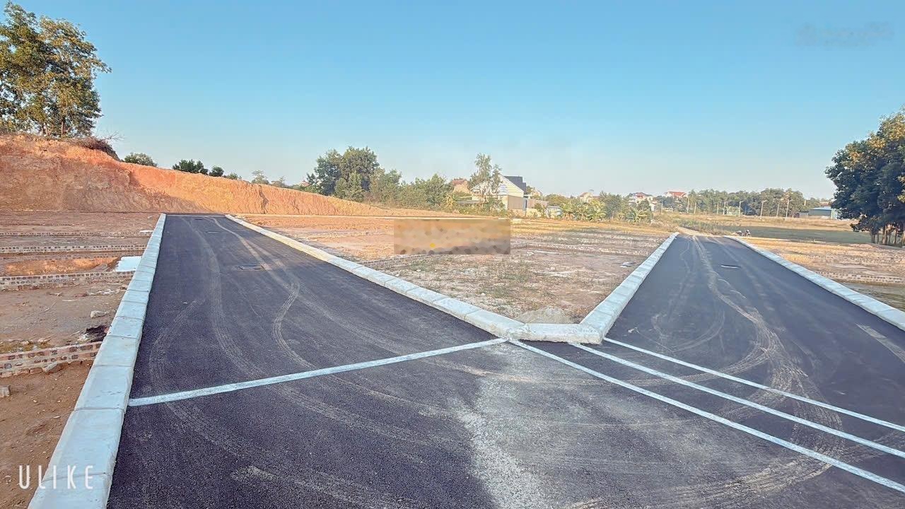 Đất SÓC SƠN-Ngay sát khu tái định cư-Đường trải nhựa 4m ô tô tránh-giá chưa đến 1 tỷ