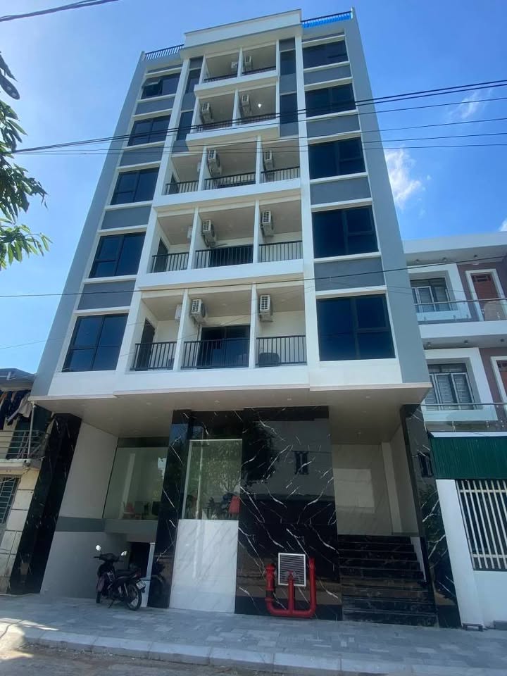 Bán tòa căn hộ Vip, gần khu công nghiệp Đồng Văn, dòng tiền khủng 440 triệu/tháng