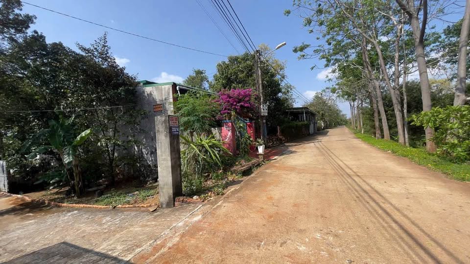 Bán đất hẻm Nguyễn Trường Tộ, ngay khu vực Hồ Trúc, không gian mát mẻ quanh năm