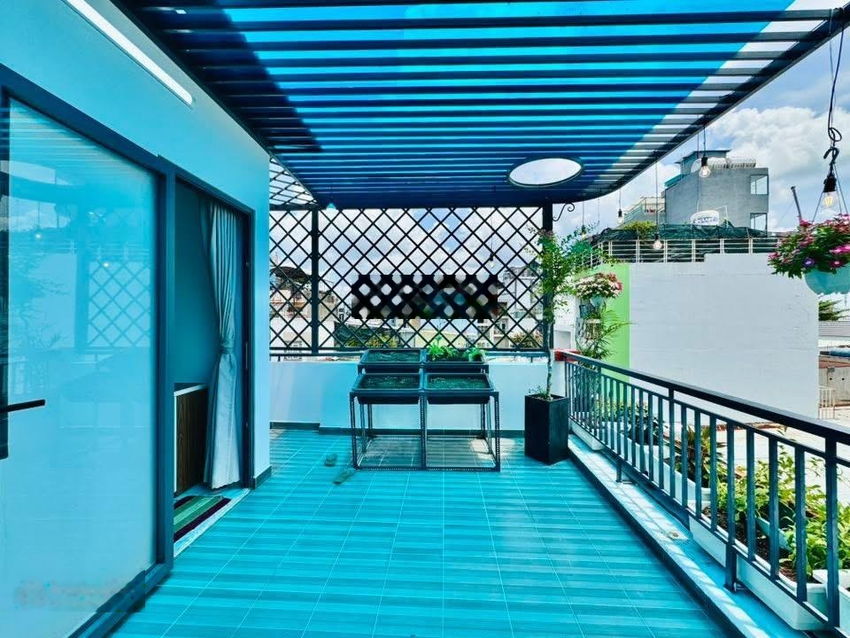 Bán nhà chính chủ đường ô tô Cao Thắng, P12, Quận 10, 56m2, 2tỷ550tr, đang cho thuê 15tr/th, SHR