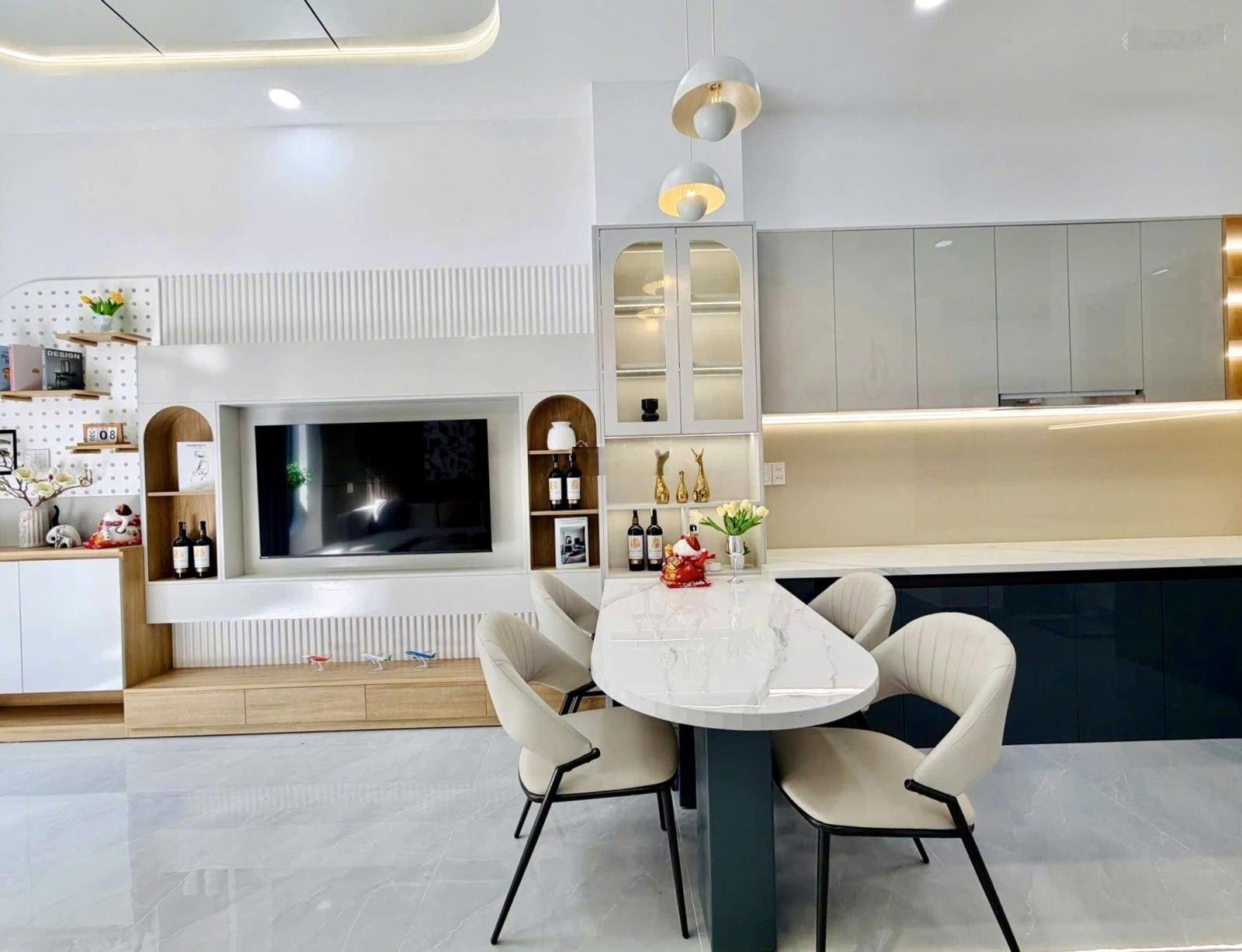 Giảm mạnh nhà Nguyễn Kim-P.Diên Hồng-Q10,gần CoopMart Lý Thường Kiệt.Giá 4tỷ090tr/82m2,cho thuê28tr