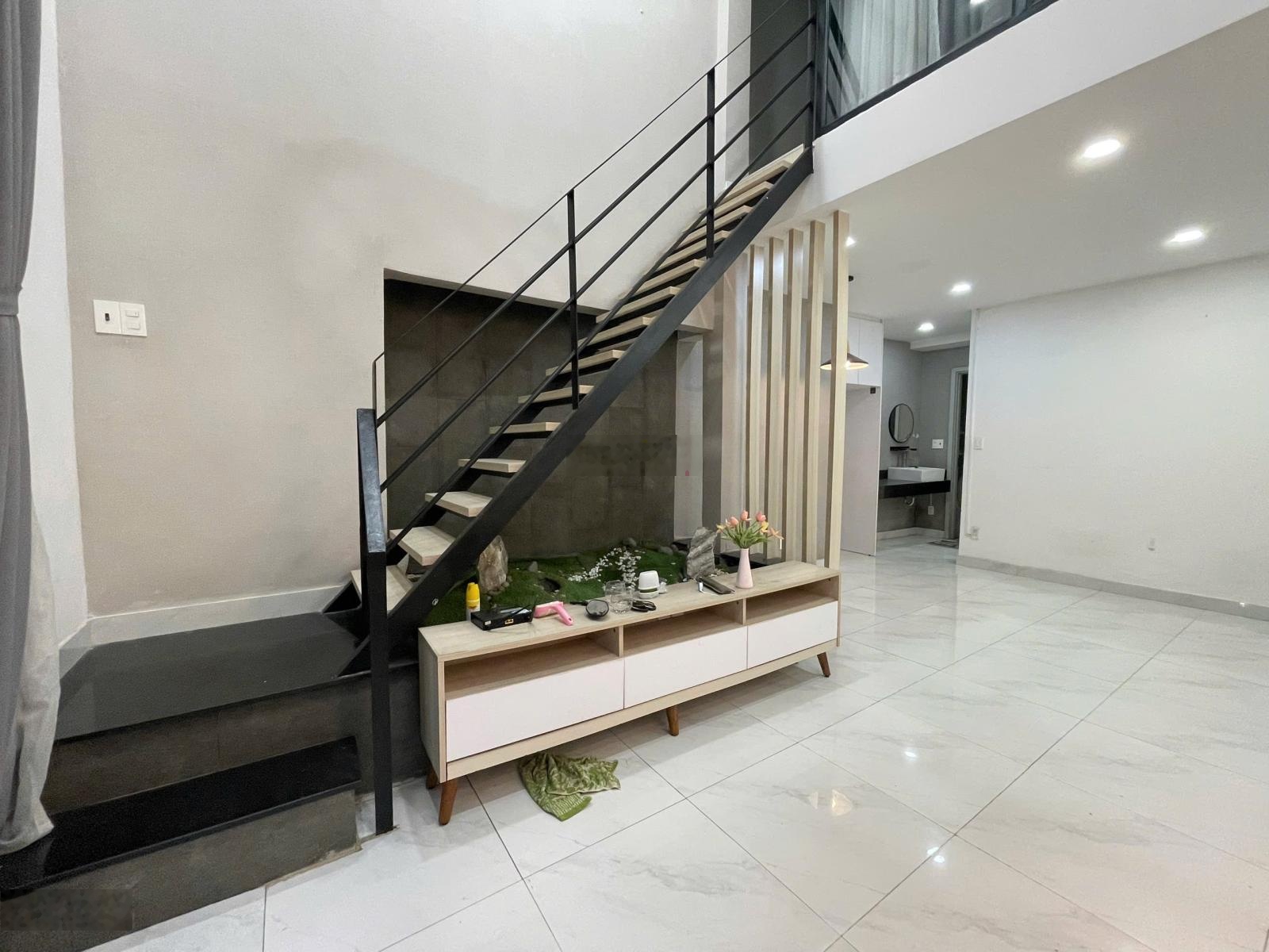 Đô Đốc Chấn - Sơn Kỳ - ĐH Công Thương. DT: 4.05 *12m nở hậu 5m - 3PN - Chỉ hơn 4 tỷ