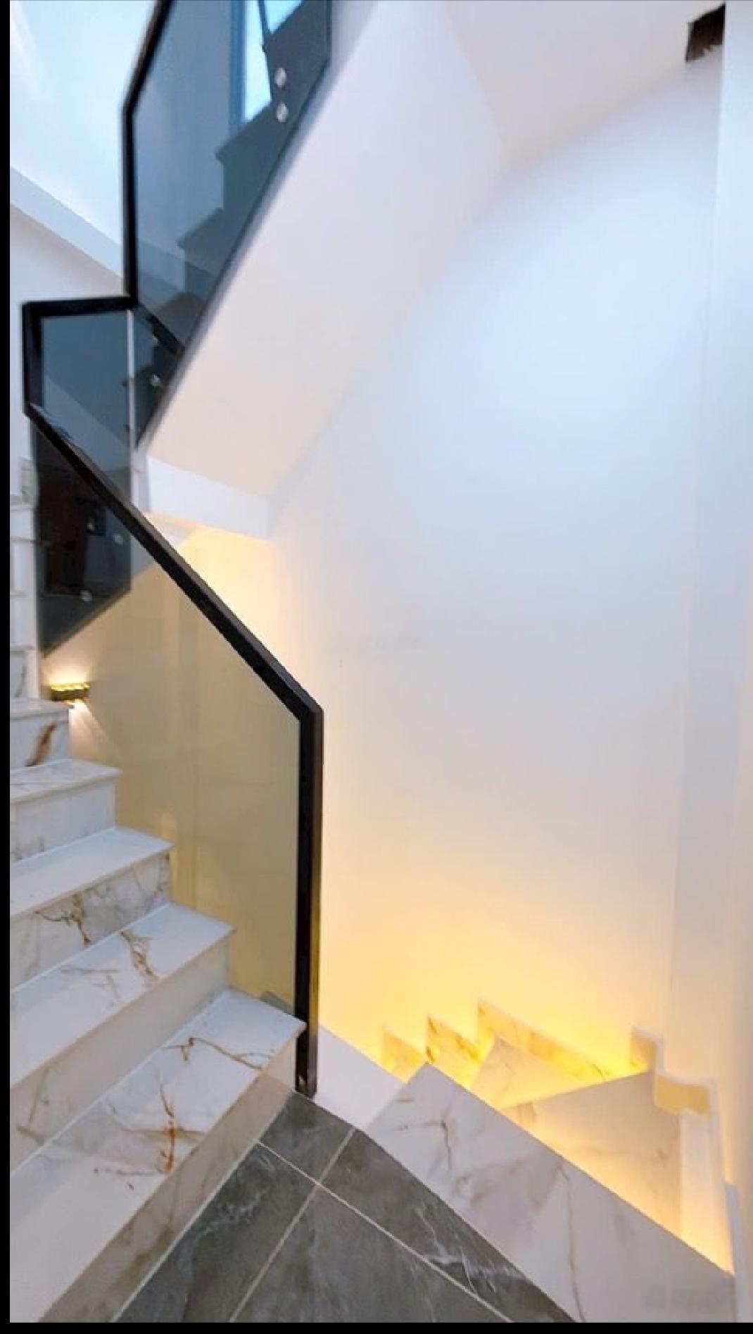 Nhà 3 tầng hẻm ô tô tôn thất thuyết nhỉnh 3 tỷ