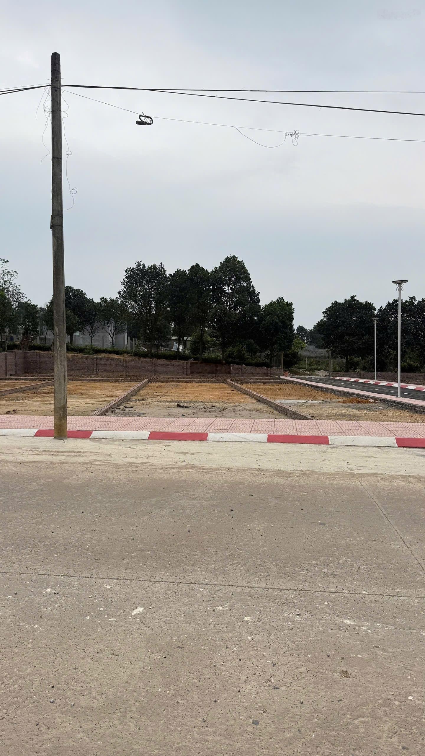 Bán đất Ba Vì, full thổ cư, hạ tầng đầy đủ,đường ô tô chánh, chỉ hơn 1 tỷ, có chiết khấu- 098901113