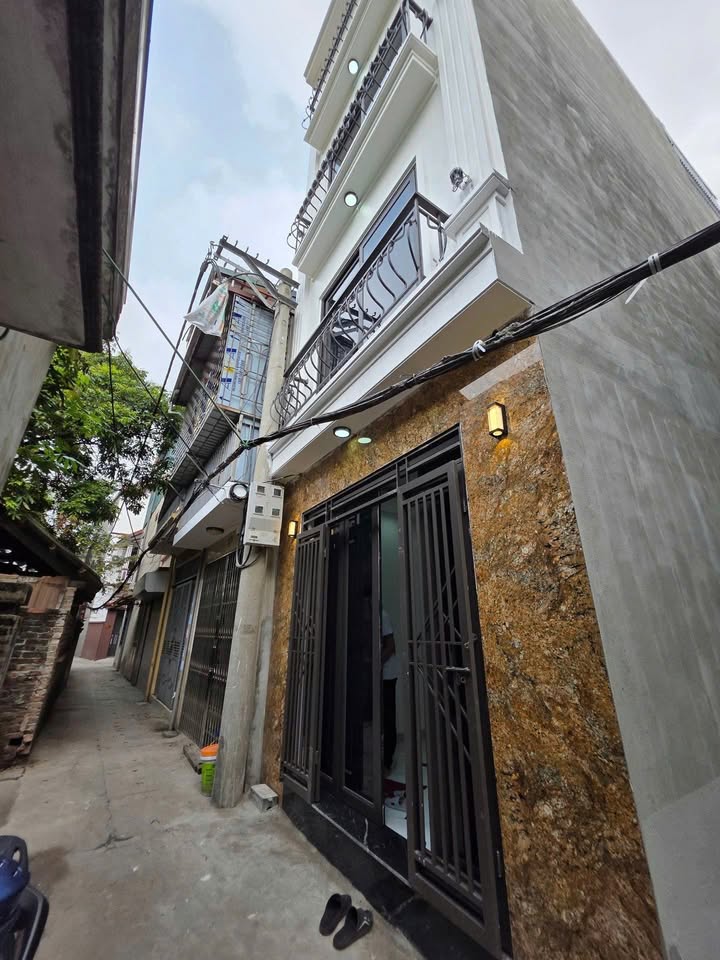 Bán nhà mới xây giá nhỉnh 8 tỷ tại Dương Nội, Hà Đông