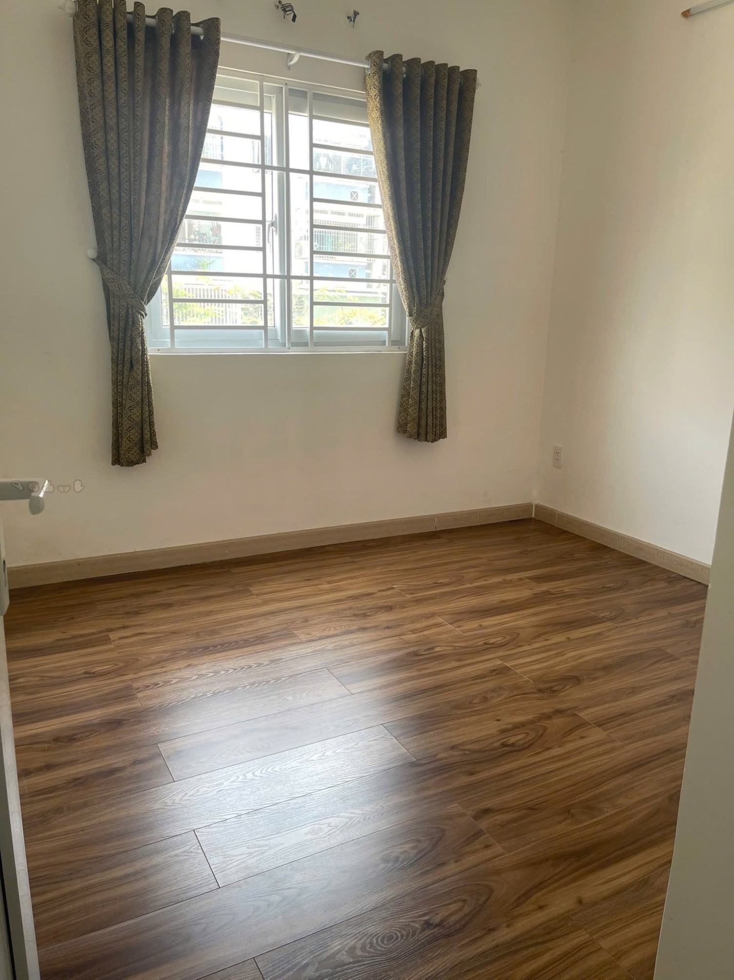 Bán căn hộ Bình Phú 2, view núi Cô Tiên, giá 1.88 tỷ, 5 phút ra biển