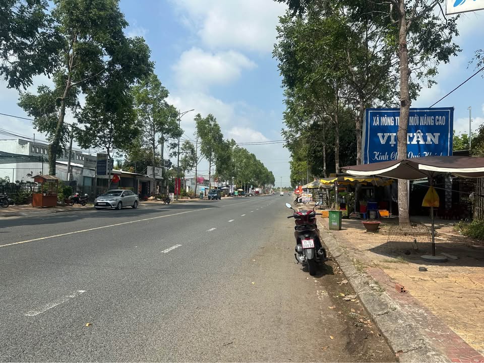 Bán kho bãi, nhà xưởng, khu công nghiệp thành phố Vị Thanh, tỉnh Hậu Giang, giá 5,2 tỷ