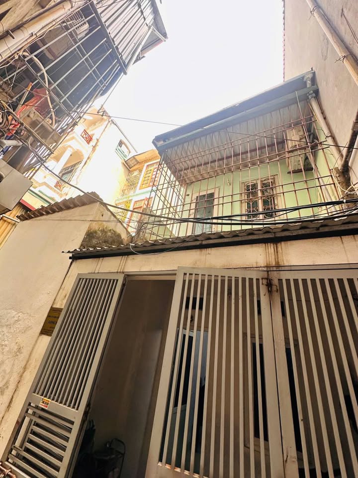 Bán đất tặng nhà cấp 4, giá cực kỳ rẻ tại Xuân Đỉnh - Phạm Văn Đồng